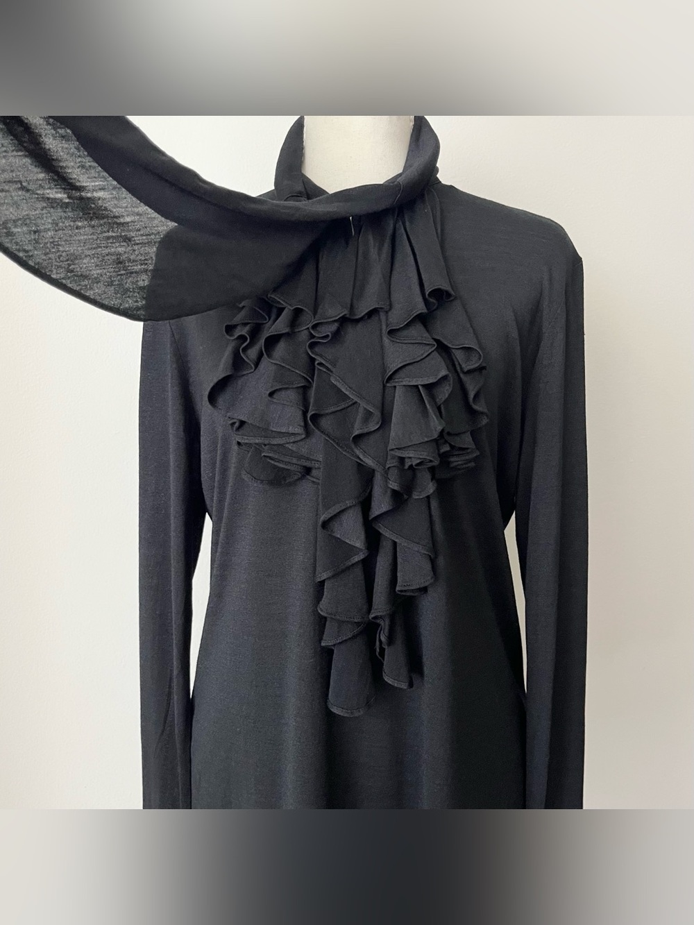 Ralph Lauren Blue Label Women's 100% Silk Ruffled Front Tie Blouse Black Size L - Picture 5 of 9